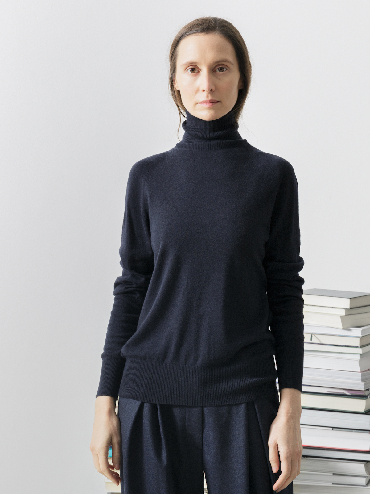 Roll-neck Vicuña sweater | KNITBRARY